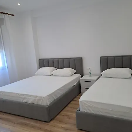 Apartment Erdis Nr 1 Tirana